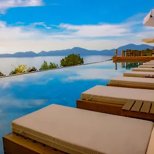 Vista Del Faralya Hotel